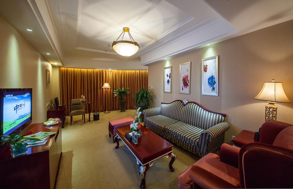 Forstar Hotel - North Renmin Road Chengdu Exterior foto